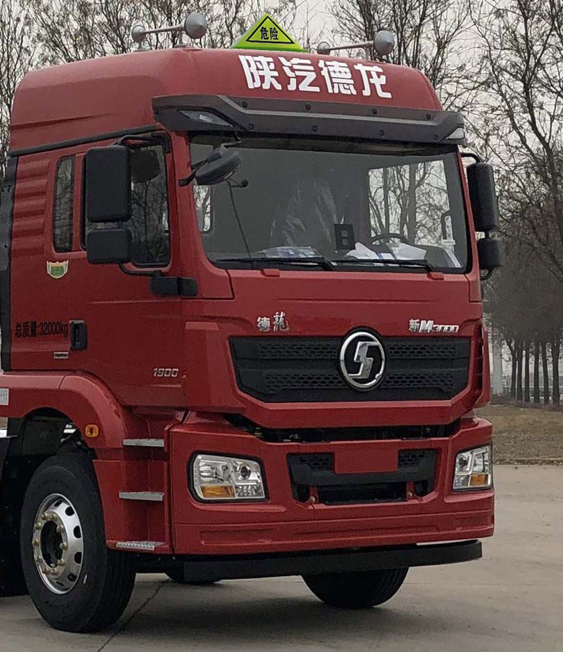 楚胜牌CSC5329GYYLS6型铝合金运油车