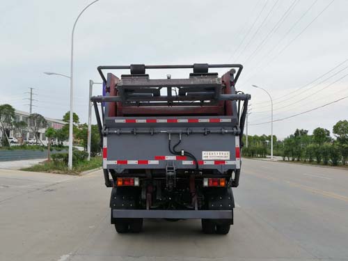 楚胜牌CSC5073ZYSW6型压缩式垃圾车